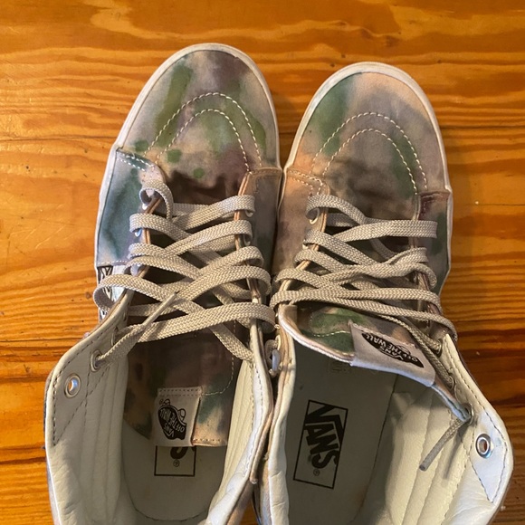 **CUSTOM Vans high tops** - Picture 5 of 7